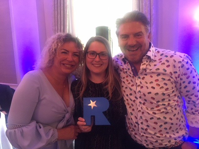 Congratulations to our #APSCoAffiliates who won at the @RecruitmentIntl supplier awards!

<a href="/6catsint/">6CATS International</a> <a href="/sourcebreaker/">SourceBreaker</a> <a href="/IntroProtect/">introPROTECT</a> <a href="/giantpay1/">giant pay</a> <a href="/showcaser/">Showcaser</a> @Optima

 #RIAwards2019 #Recruitment