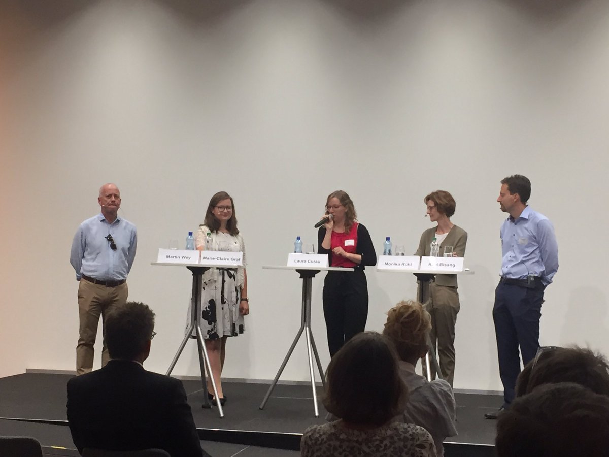 RosaTreccarichi's tweet photo. Interessante Podiumsdikussion an der Jahreskonferenz @EnergieSchweiz 2019 in Olten. https://t.co/C5Z8nQg2Bl