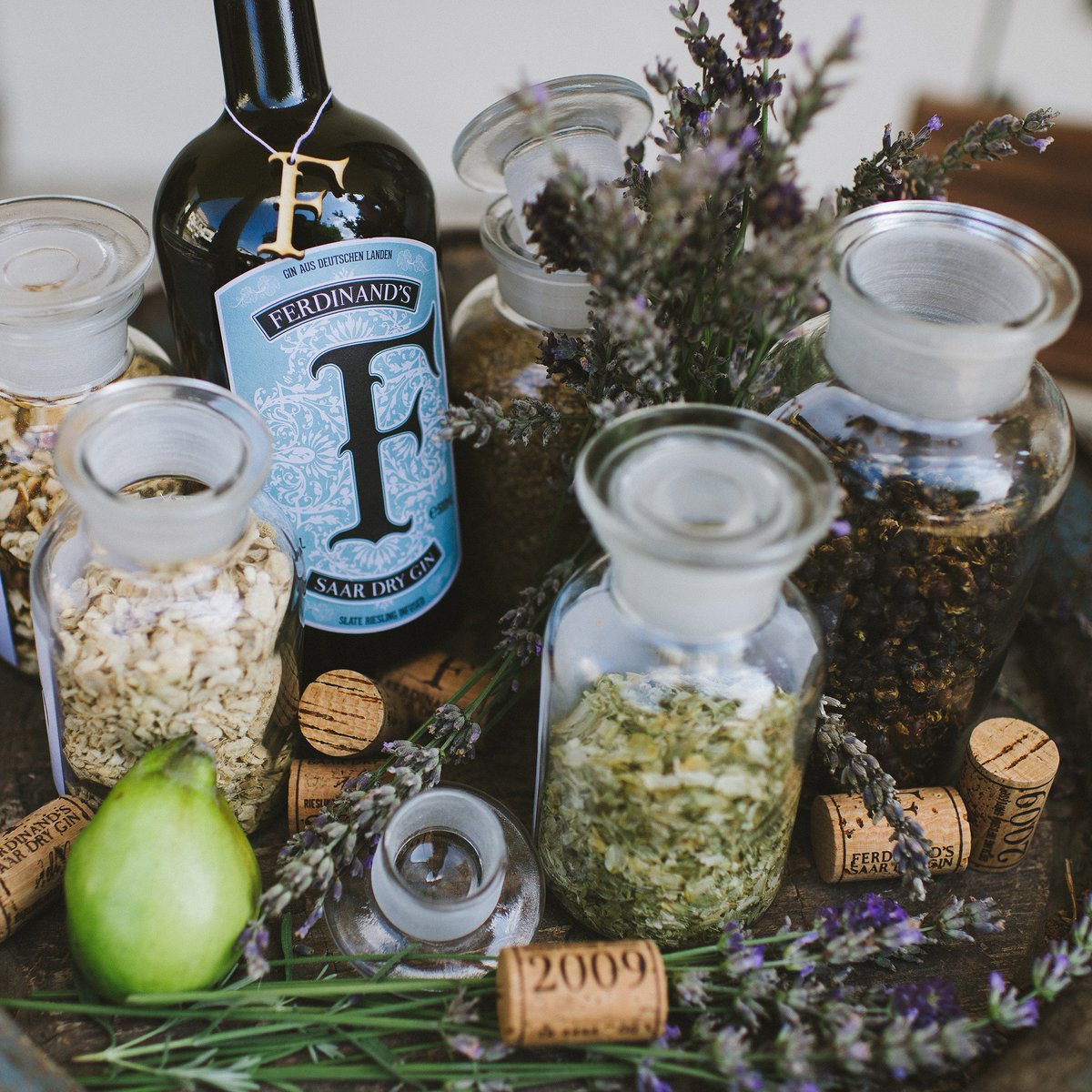 AmathusDrinks's tweet photo. Ferdinand's Saar Dry Gin. Aromas of pine and juniper, pungent lavender, lemongrass, lemon meringue, vanilla and coriander. Truly sensational! #gin #uncorktheflavourofthesaar #handcrafted #craftgin #heritage #saar #botanicals #riesling #saargin #juniper #lavender #WorldGinDay https://t.co/vGKx8PehpR