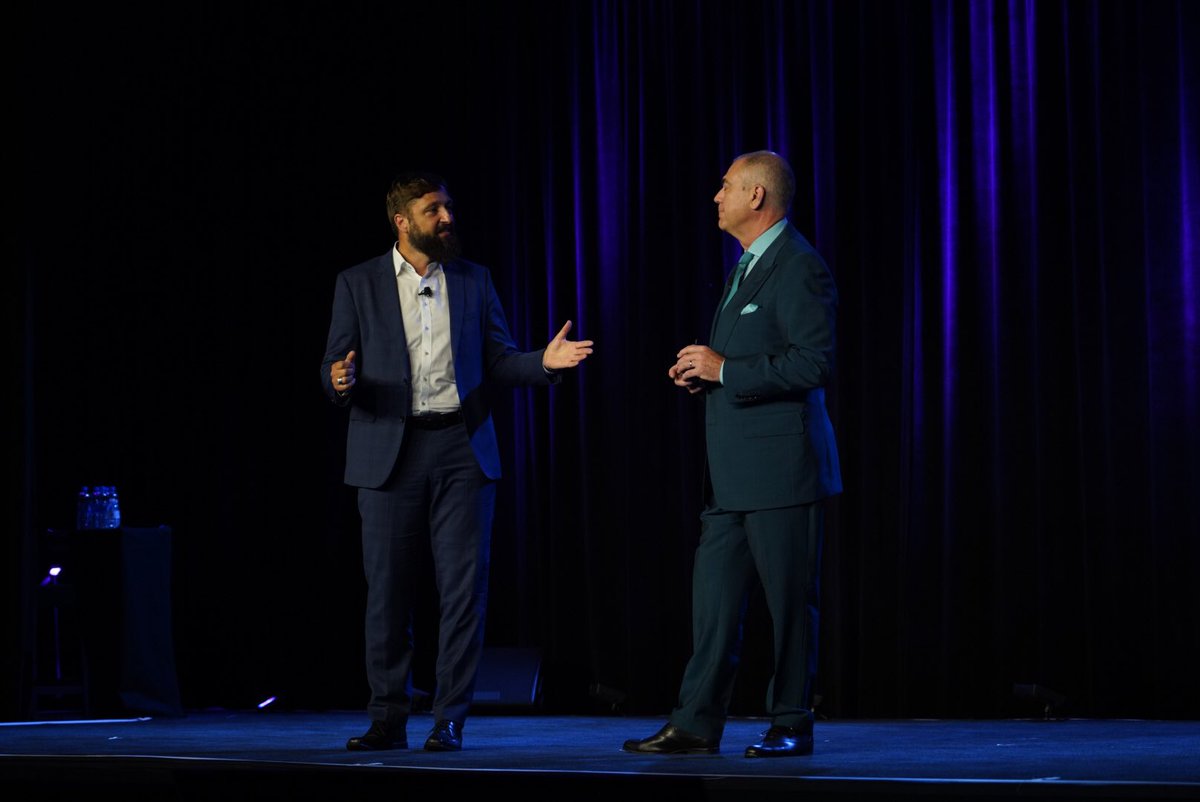 NetAppPartners's tweet image. In the 9 year partnership between @NetApp and @Cisco, @NetAppPartners have sold $10 billion of @FlexPod. Together we will be “creating incredible customer value with new use cases.” #NetAppC3