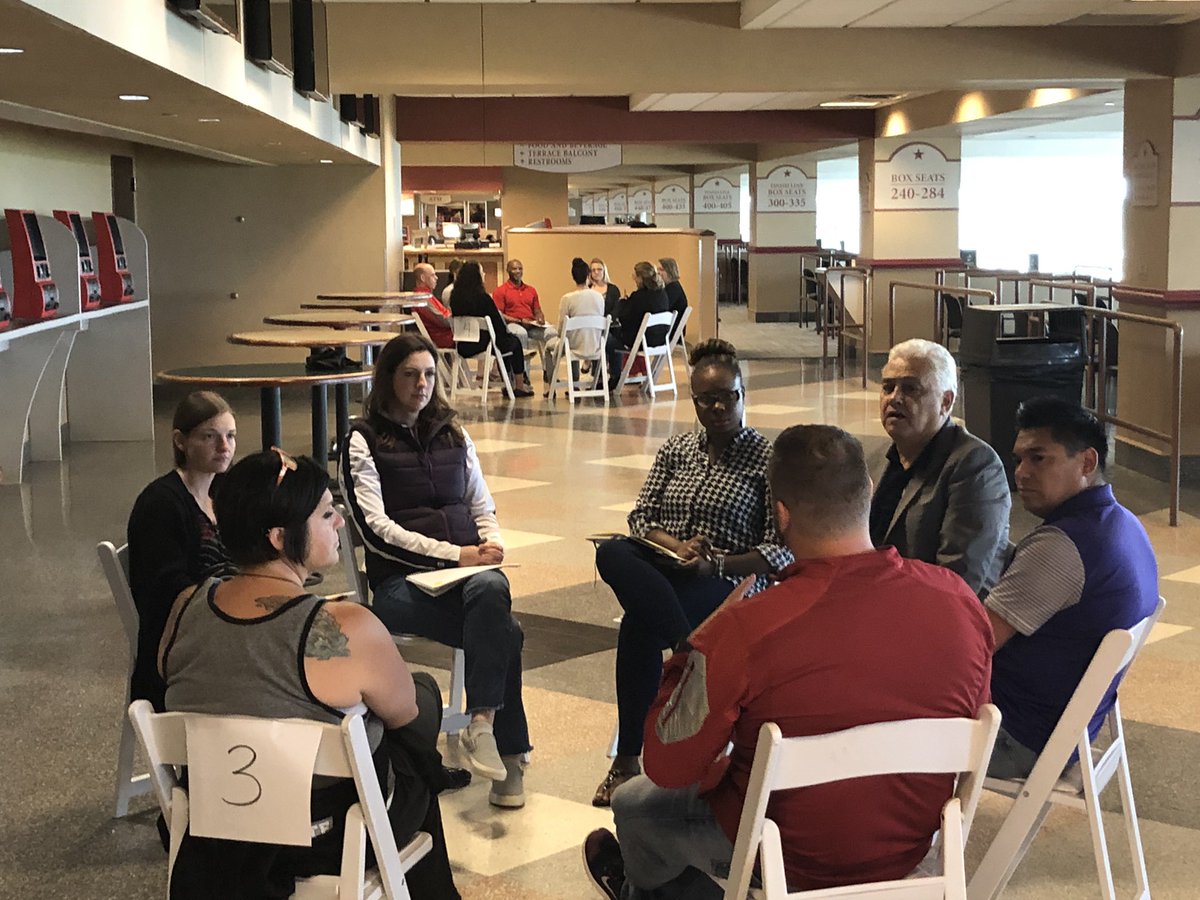 DiffDiscipline's tweet photo. 11 Circles taking place at the Race Track today! CSRP Day 2 #CircleDay #ConnectB4Content https://t.co/jdJq3h65Zk