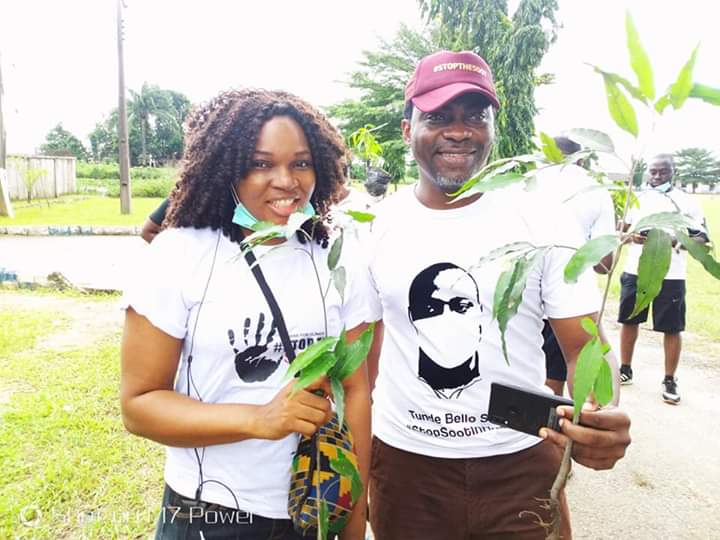 OTundeBello's tweet photo. How I spent today! With the @stopthesoot campaign in #PHCity #PlantATree #stopairpollution #StopTheSoot #OurLivesMatter Thanks to all that came out for the #WED2019 @eugeneabels @PHCinpictures @DirectPHC @CorporatePH6Ltd @PHMicroscope @SustyVibes @phglobalshapers @BelieveAllCom https://t.co/XtQacqkzq5