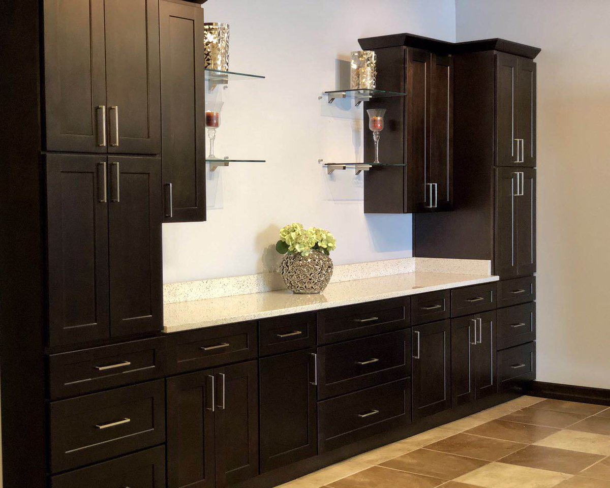 SCDesignCenter1's tweet image. Our Liberty Shaker Espresso style cabinets are a twist on traditional kitchens, giving it a modern feel, without taking away the warmth of a welcoming home.
Come visit our showroom to meet with our designers to make your ideal kitchen into reality. Follow us for more information!