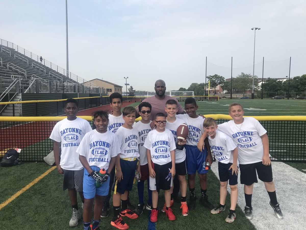 Congratulations <a href="/HEHHawks1/">Henry Harris School</a>, 5th and 6th Grade Flag Football Champions!! <a href="/BayonneCommuni1/">Bayonne School District Community Education</a>