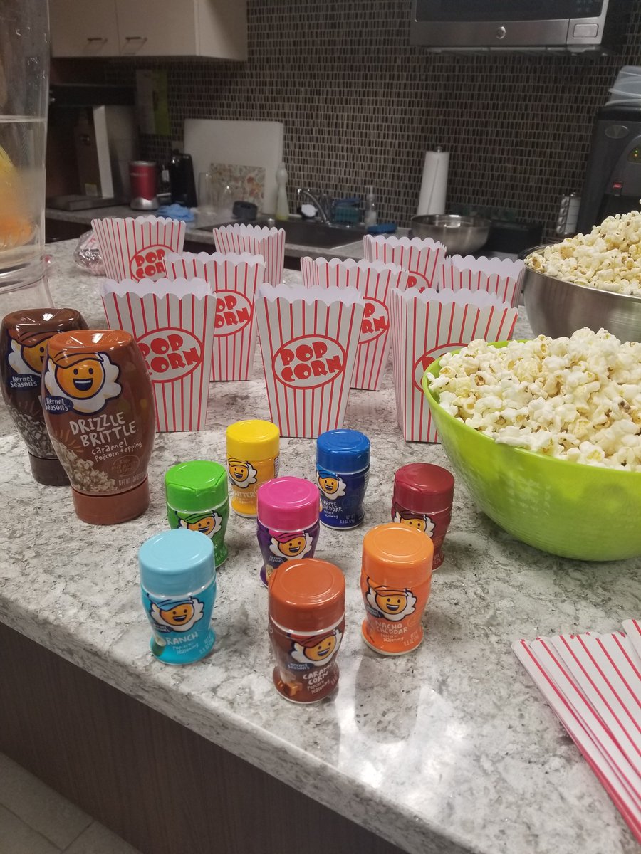 norris_law's tweet photo. We are halfway through our 2019 #WellnessWeek hosted by our wellness committee, #LegallyFit. With more to come, we have already enjoyed guided #meditation, #reiki, chair #yoga, #wellness seminars, blood pressure screenings, and today a delicious afternoon healthy popcorn treat! https://t.co/8BCeM5BzQB