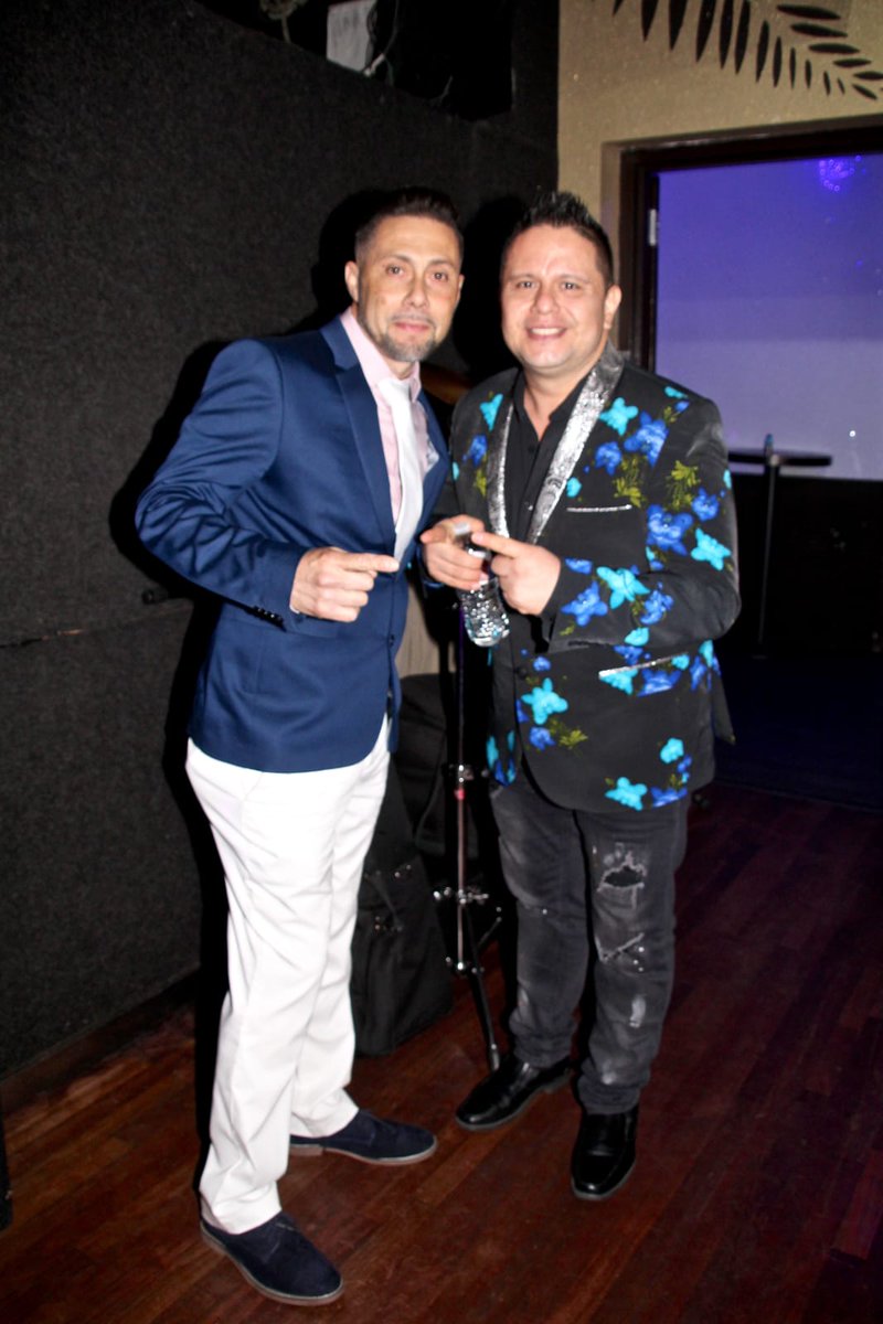ivegaprod's tweet image. El cantante boricua Hector Manuel  en su lanzamiento de su nueva producción en el Copacabana en Nueva York con el cantante colombiano Álvaro Granobles que fue invitado a este evento privado .
@MannySalsero
@alvarogranobles 
@ivegaprod 
@VRMMEDIA1