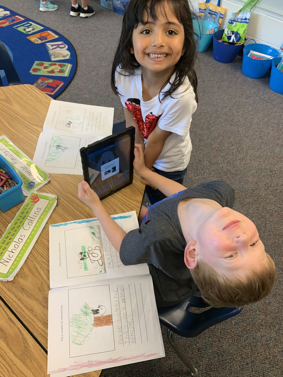 MrsKChmelik's tweet photo. Our animal research projects have turned us into animal experts! 🦁 📝🐼 🌟@kindergartenhfb #SuperWriters #hfballstars #HFBTweets #AnimalExperts #AllAboutBooks #ChatterPics #APSisAwesome https://t.co/vYF1mUxv00
