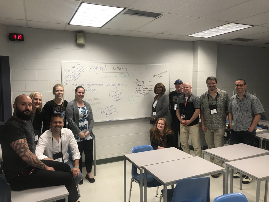 Nursing_Prof's tweet photo. Never underestimate your impact.
@KathrynHansenkd we want to express our gratitude for the space you created and the support you have offered each of us over the last two years. ❤️
With Gratitude
#LearningTeam7
#CEDP2019p3 https://t.co/e3Qdb7a3XM