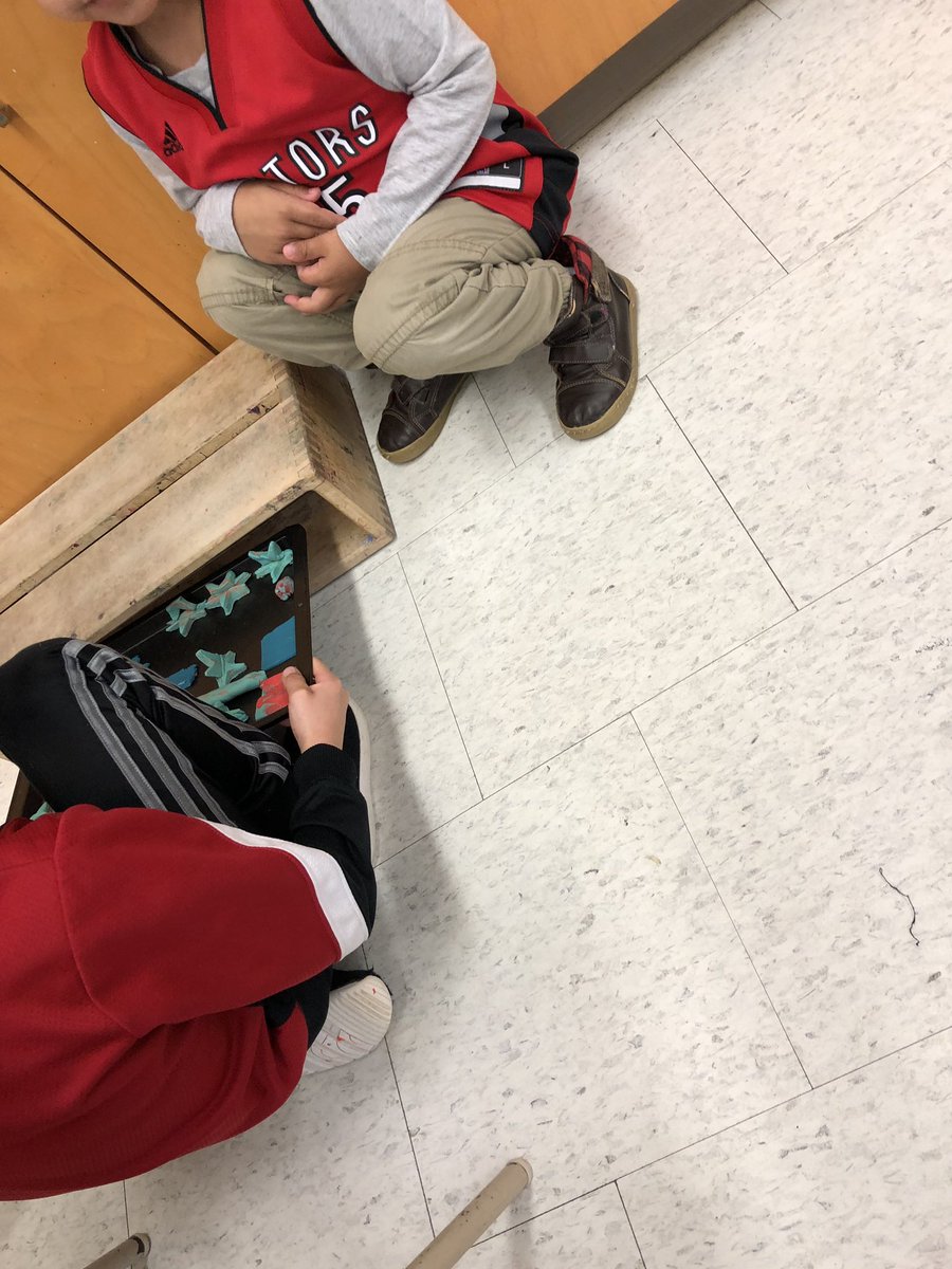 DowlingFDK's tweet photo. Baking cookies this morning. Step stool served as an oven! Great team work, creativity, and problem solving #iteachkinder #PlayBasedLearnig #PSI https://t.co/JzJbU8AOYL