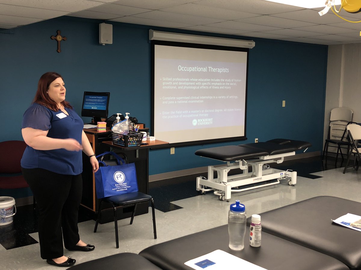 KCHealthTracks's tweet image. Awesome @KCHealthTracks externship day at Rockhurst University today. Learning about their great health professions training programs.