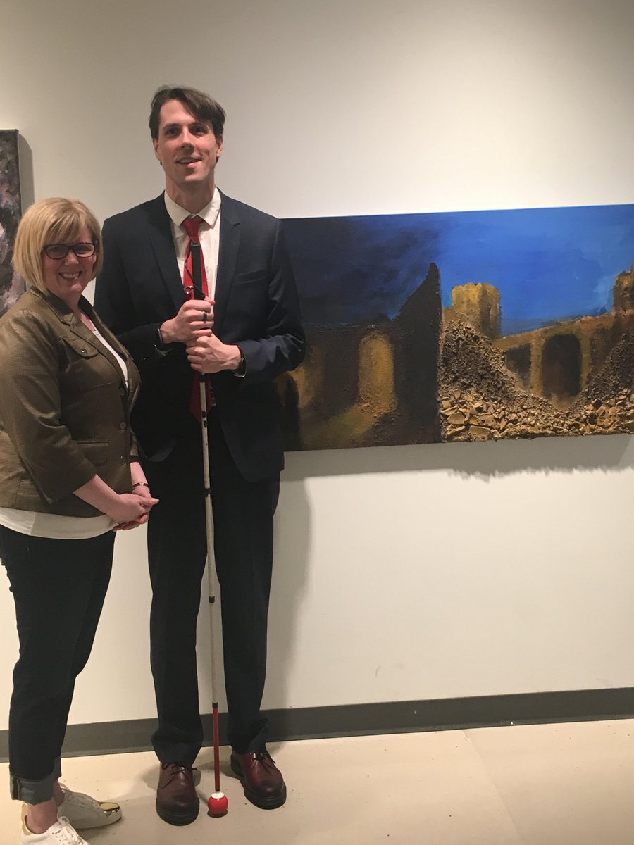 WingspanDisArts's tweet photo. .@CQualtro Minister of Public Service and Procurement and Accessibility meets @WingspanDisArts blind artist @Richard_Harlow at @UBC #HatchGallery https://t.co/bSn4PiHAwb