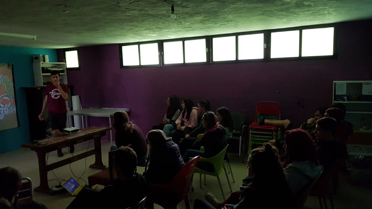 BurlatakoGA's tweet photo. Interesgarria apustu etxeen inguruko hitzaldia! Muy interesante la charla sobre las casas de apuestas! Mila esker @DistritoCatorce !!

ZUEN NEGOZIOA
GURE MISERIA! https://t.co/9PPFMPxnTU