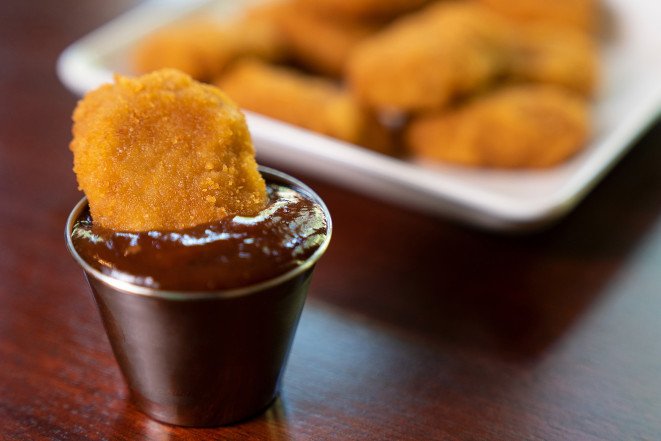 "...CEO Christie Lagally tells <a href="/nypost/">New York Post</a> that her company’s wheat-, soy- and corn-based imposters have a “crunch [on] the outside” and a “juiciness on the inside” that better mimic the real deal."  nypost.com/2019/06/04/the…