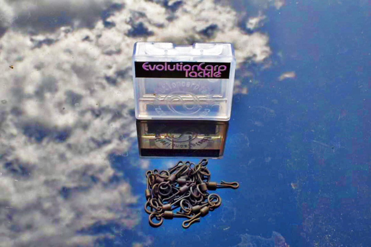 The Last Elements Range… Create the 360° or Spinner Rig

Our terminal tackle range of end tackle contains a new, lightweight swivel, designed to attach the hook directly… The 360° Rig Swivel.

Checkout the full Last Elements range at the link below... evolutioncarptackle.com/product-catego…