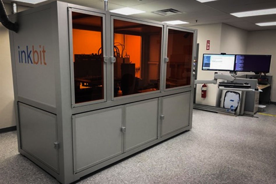 DARPA #SBIR-funded startup Inkbit developed multimaterial inkjet 3-D printer w/ machine-vision &amp; machine-learning to scan each layer of an object as it’s printed, correct errors in real time &amp; predict warping behavior to make more accurate final products. news.mit.edu/2019/inkbit-3d…