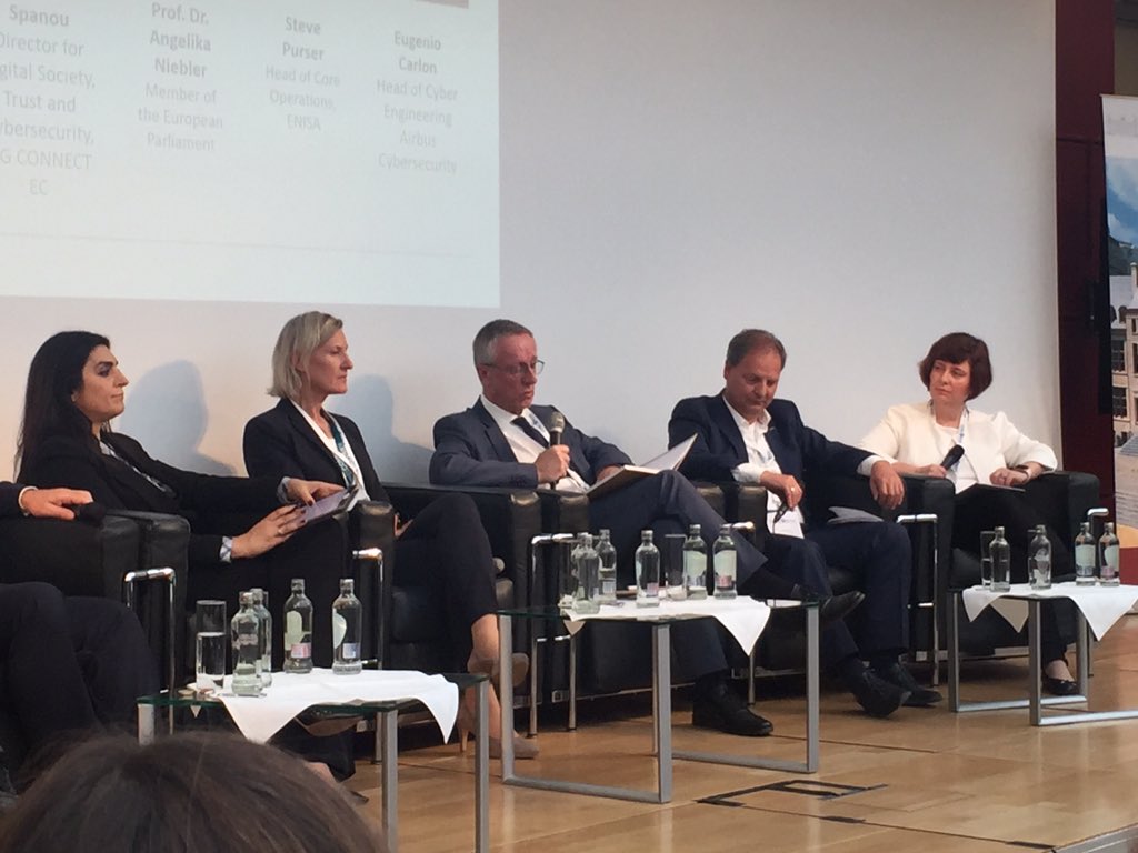 Eu Digital strategic autonomy and digital sovereignty will be one of the key priorities for #EP #Commission. EU representatives are ready to move forward! <a href="/DespinaSpanou/">Despina Spanou</a> <a href="/ANiebler/">Angelika Niebler</a> - and <a href="/Eurosmart/">eurosmart</a> is working on concrete proposals ;) #cybersecurity <a href="/concordiah2020/">concordia-h2020.eu</a>