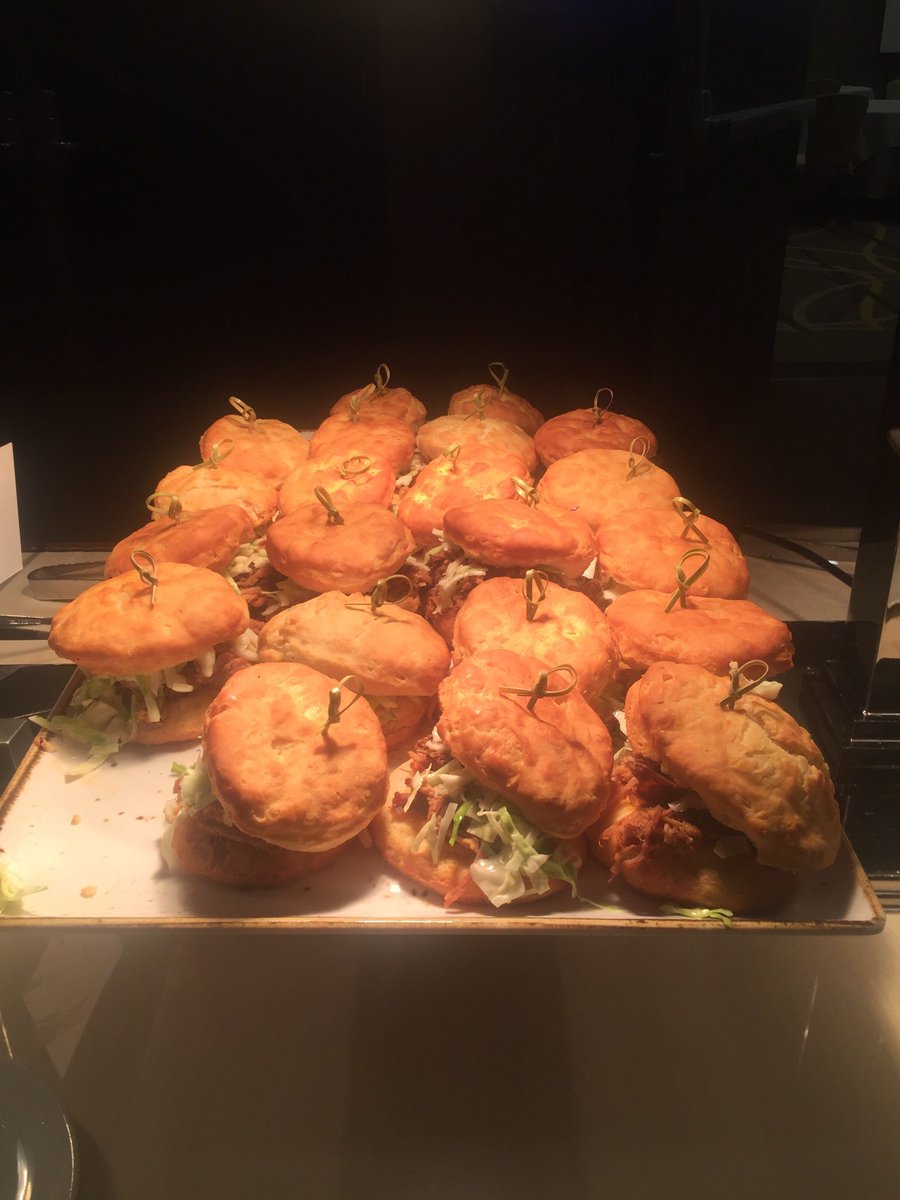Lunchtime at the #MONKEYUserConference - Pulled pork sliders 😍