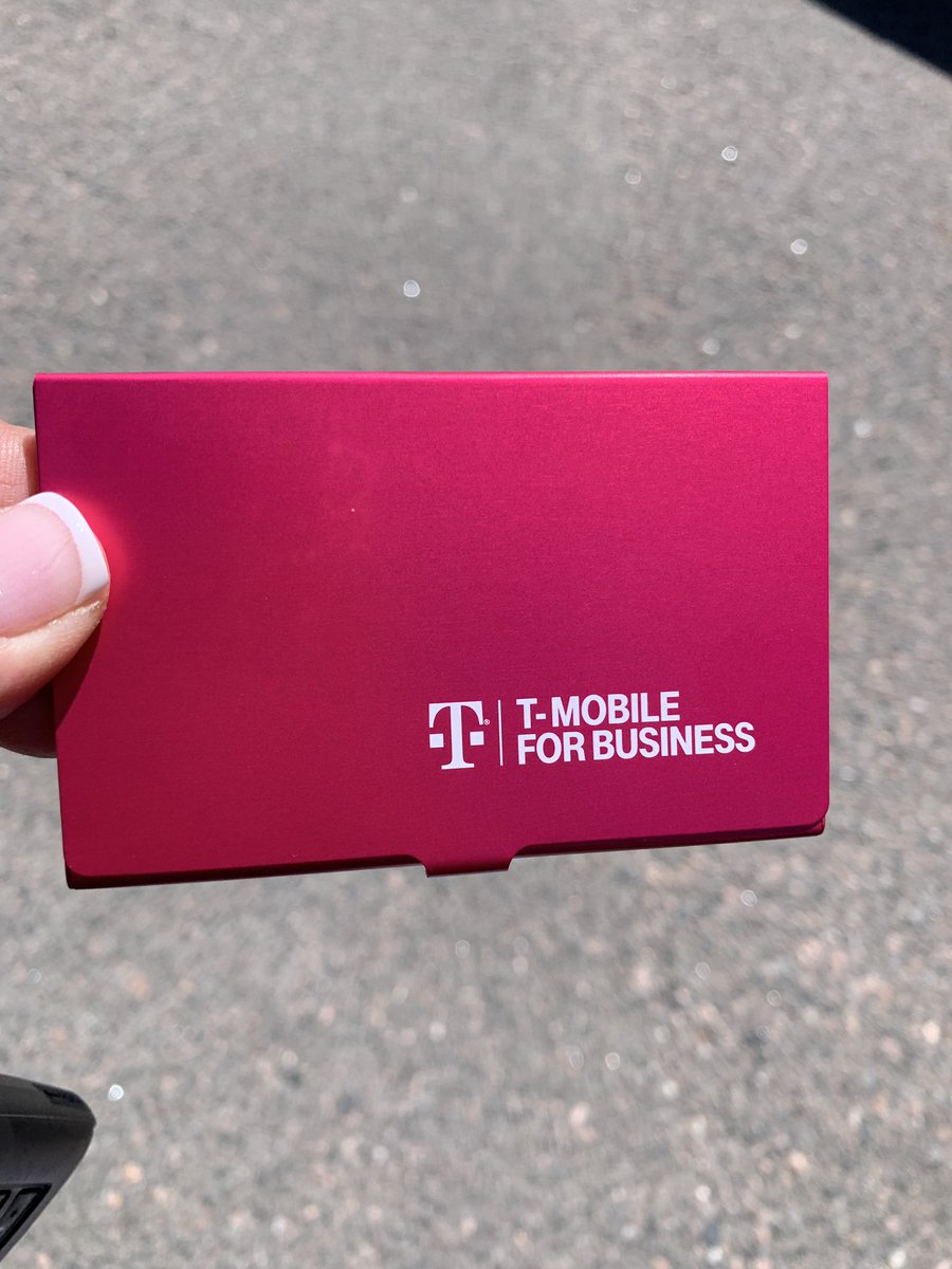 Loving my new TMO business card case. Woo hoo. #lovemyjob #bleedmagenta #areyouwithis <a href="/darinjorgensen/">Darin Jorgensen</a> <a href="/MaxFuchs01/">Max Fuchs</a> @Kelli_Downard <a href="/TMobileBusiness/">T-Mobile Business</a>