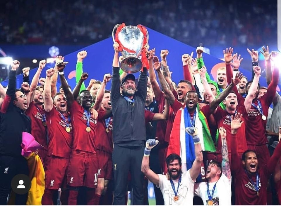 punkyfish96's tweet photo. Just an amazing experience all round and got to spend it with @TeamHendo14 really could not have asked for more ❤️#sixtimes in #madrid #wewonitsixtimes https://t.co/iQffNQdM1t