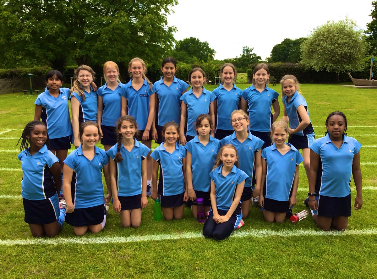 CFS_Sport's tweet photo. Both Year 6 #Rounders teams were in action this afternoon, facing the tough challenge of 2 very good @BishopsgateSch teams.The B team narrowly won a close game 👏the A team didn’t win - but put in a performance to be proud of! Well done girls! #CFSY6 #nurturingspirit https://t.co/Q9kWWtDrP4