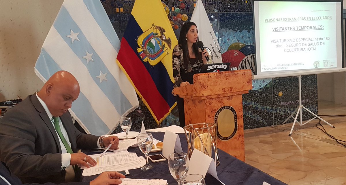CancilleriaEcZ8's tweet photo. "El tiempo que un ciudadano extranjero con #VisaTemporal tiene para ausentarse del Ecuador es de 90 días por año" así lo expresó Dessiré Maquilón, Encargada de la Unidad de Visados en Guayaquil #ServiciosCancilleria https://t.co/dcMyTLtVQS