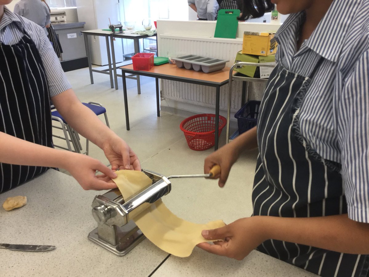 RMSFood's tweet photo. Cookery Club making ravioli. #rms https://t.co/Jv1qmqOPfI