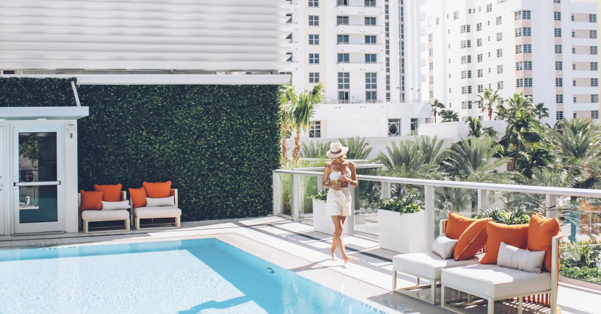 IBEROSTAR's tweet photo. Una escapada urbana suma muchos puntos si se le añaden secretos como este en pleno corazón de #SouthBeach. #IberostarBerkeley #Miami 
➡ https://t.co/UyGHszHSv9 https://t.co/VrIpMaHSGm
