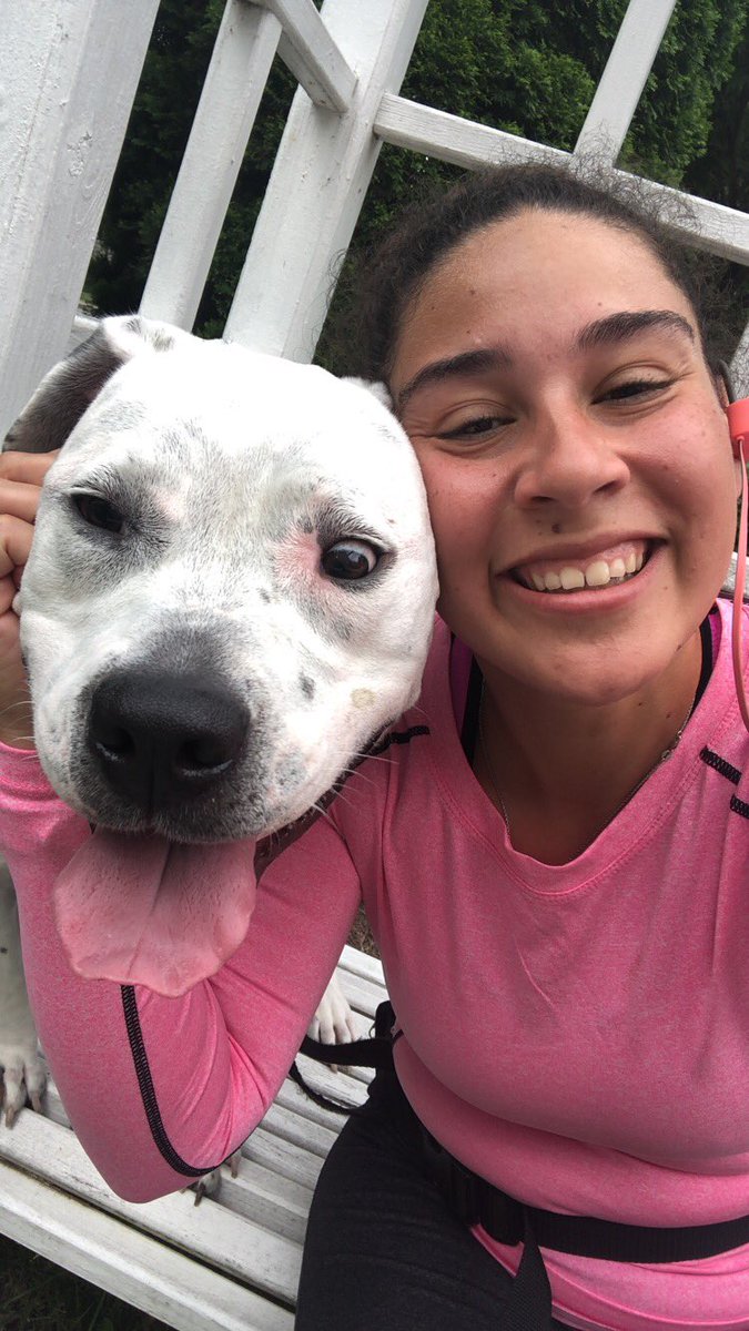 _SarahBethhh's tweet photo. The best and worst part about running with my sweet Bully is that everyone moves out of my way cause they’re scared of her. #ClearRun #ISwearShesNice https://t.co/WosUFUy7Ha