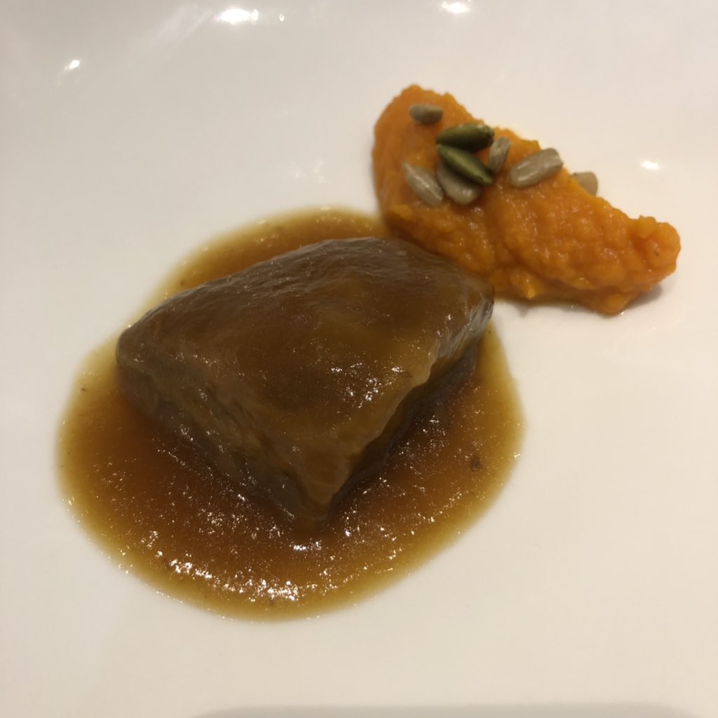 Eres fan del #atunrojosalvajedealmadra ?? Pues no dejes de visitar el <a href="/El_Campero/">El Campero</a> en #barbate dispone de un menú degustación elaborado en su totalidad con atún rojo...brutal!!