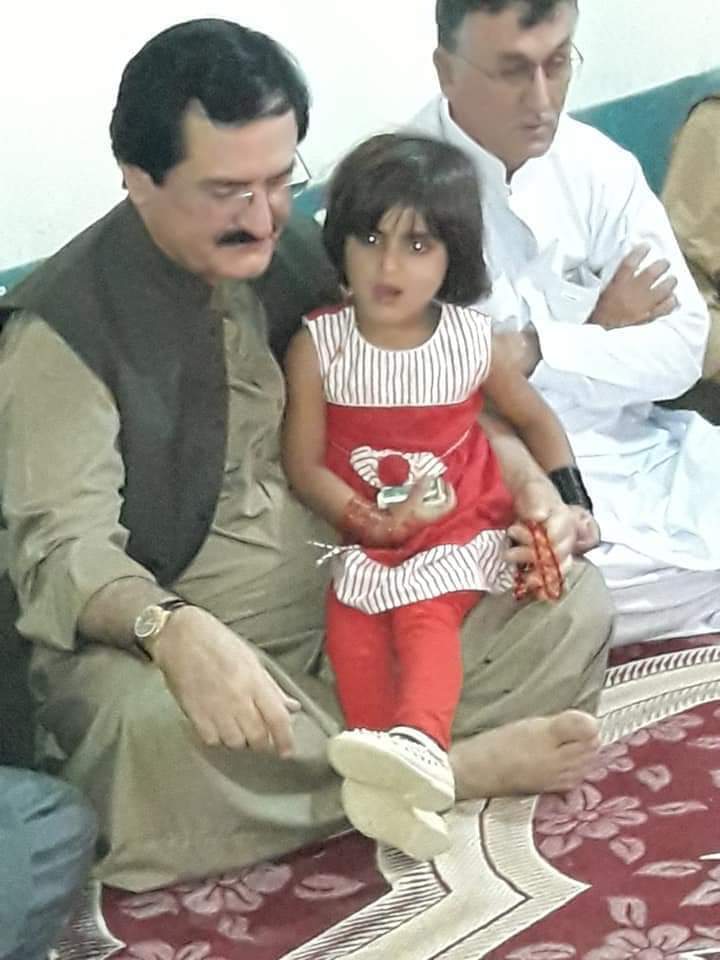 Nawab Ayaz Jogezai visited the family of #ArmanMilliShaheed on Eid day. Thank you Nawab Saeb.