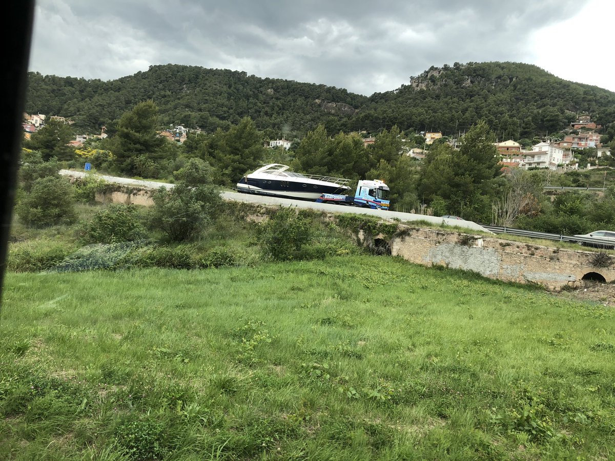 ShiftBoat's tweet image. Little action shot from this afternoon heading to the Spanish border. @boatshiftSimon