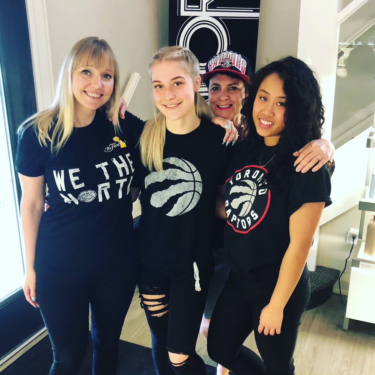 StormHairGroup's tweet photo. The #StormTeam is supporting the @Raptors today. 

#WeTheNorth https://t.co/nkVBJ47257