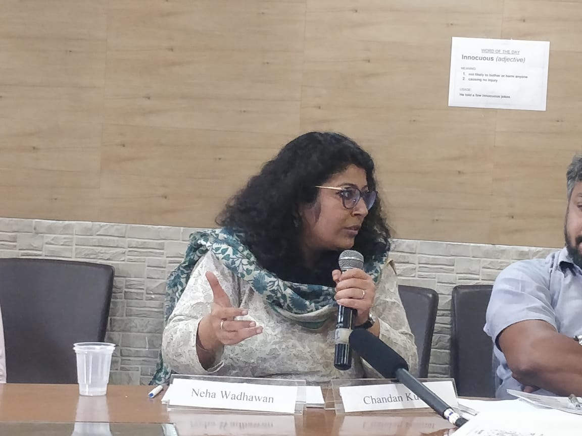 bharathjy's tweet photo. "Lot of #DomesticWorkers, #GarmentWorkers are sending money back home at the cost of being captive at workplaces and dismal working conditions"-Neha Wadhawan, @ILONewDelhi at RoundTable #MigrantWorkersWelfare @ActionAidIndia @RLS_South_Asia @Preksha54417957 @sndeep @smitakhanijow https://t.co/f8fBjqxw1X