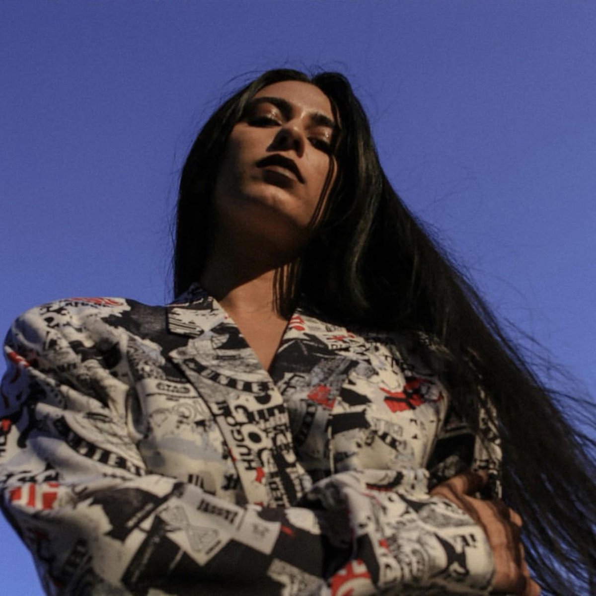 theatredelishef's tweet photo. Shapes That Move: The Afterparty features a live stream DJ set by Nesa Azadikhah from @DeepHouseTehran and live DJ sets from Nadine Artois of @pxssypalace, Manuka Honey and Sippin' T. 

Part of this years @sheffdocfest on June 9th - 
https://t.co/PhFOR7CJGq https://t.co/EsI5a1czki