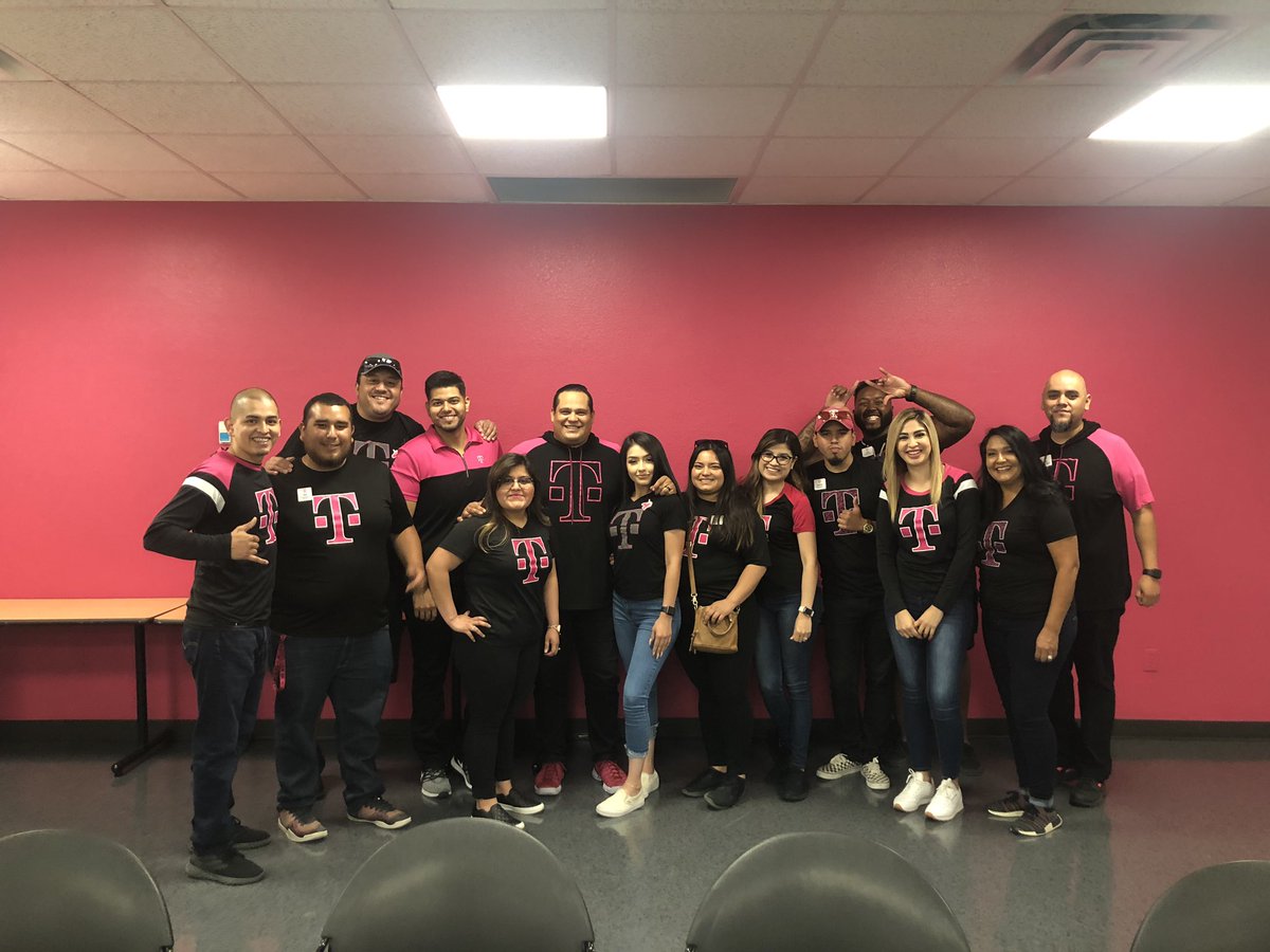 Debsparttida's tweet photo. We are getting hired up in El Paso!! So much fun and energy at our hiring event today! https://t.co/jsPu2n1sT1