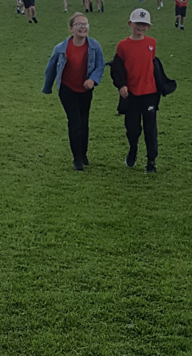 liamnclaire's tweet photo. just a few from pics from @raceforlife @WestfieldNPS my boy's last race with his friends at Westfield school. n callie enjoyed her snack after 💓 #growinguptoquick #mammysboy 💙 https://t.co/W3D2fPtz3D