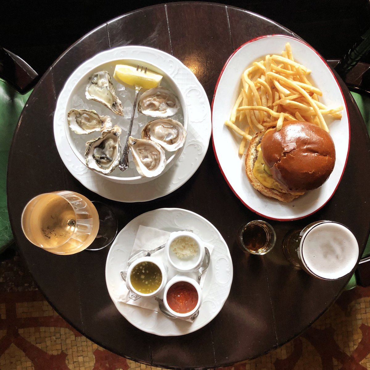 HAPPY HOUR STARTS TODAY! Available every Monday - Thursday from 3-6pm 🙏 In Drawing Room we’ve got $2 Oysters and $7 glasses of rosé and in Game Room get a burger, fries, Schlitz and a shot for $10. Cut out of work early and come see us today!