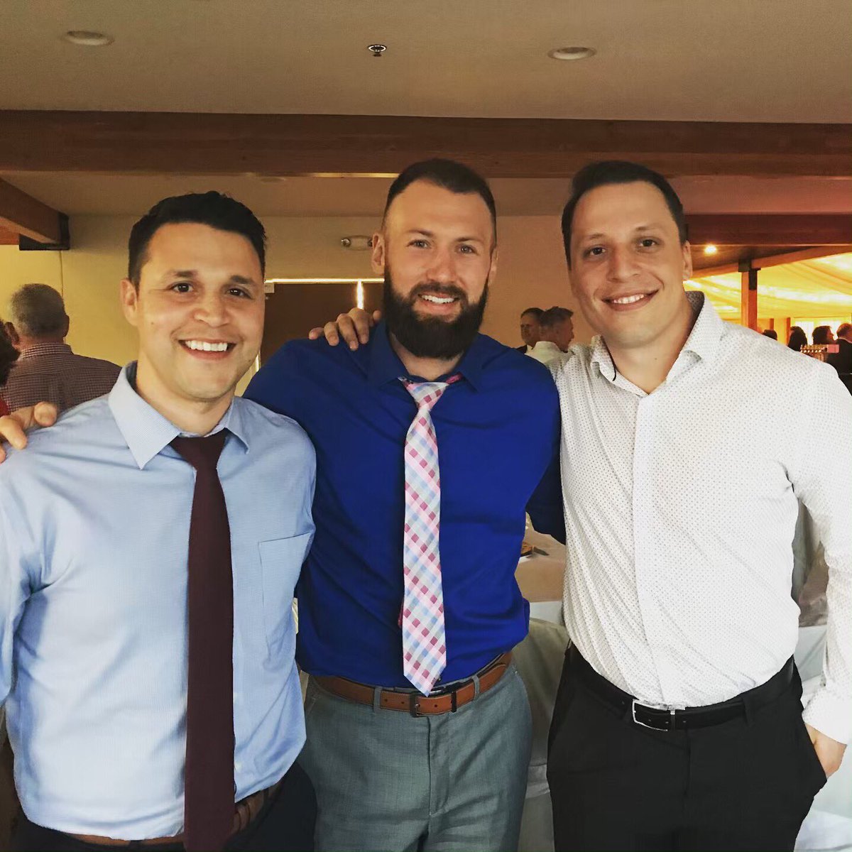 AndrewCHarrison's tweet image. Amazing weekend. So glad I could be there for @ehogue86 big day! Great to spend time with @SJRoady and @jyuel25 #happilyhogue #weddingseason #table14 #thereisdrinking #pianoman