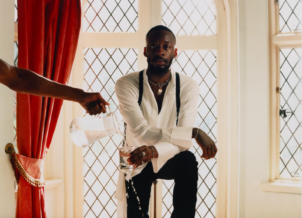 wonderlandmag's tweet photo. DMV rapper @GoldLink on his new track "Joke Ting" and upcoming album Diaspora ⚡️ https://t.co/VG1ZsvH6Uk https://t.co/GBm3bOYSJe