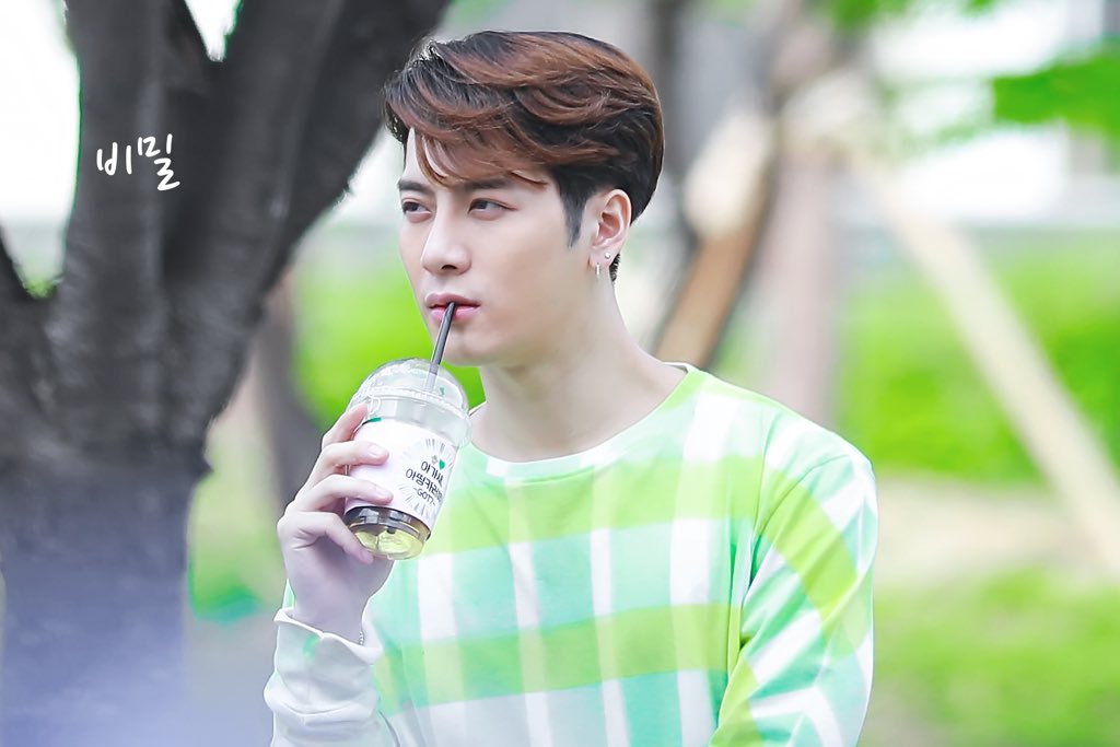 190601 #오직_잭슨_뿐이야 🤜🏻🤛🏻
 
#갓세븐 #잭슨 #王嘉爾
#GOT7 #JACKSONWANG
#GOT7_ECLIPSE #GOT7WORLDTOUR
#GOT7_KEEPSPINNING #GOT7_SPINNINGTOP #GOT7_BETWEEN_SECURITY_AND_INSECURITY