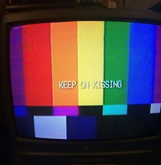 CONTACTOBJ's tweet image. CAMILA CABELLO CELEBRA EL MES DEL ORGULLO LGBT

La cantante ha escrito un mensaje para compartir con sus fans: 
"Feliz mes del orgullo! ¡El amor es lo más bello y natural del mundo! ¡Debes ser libre para besar y amar a quien quieras sin juicio!..."