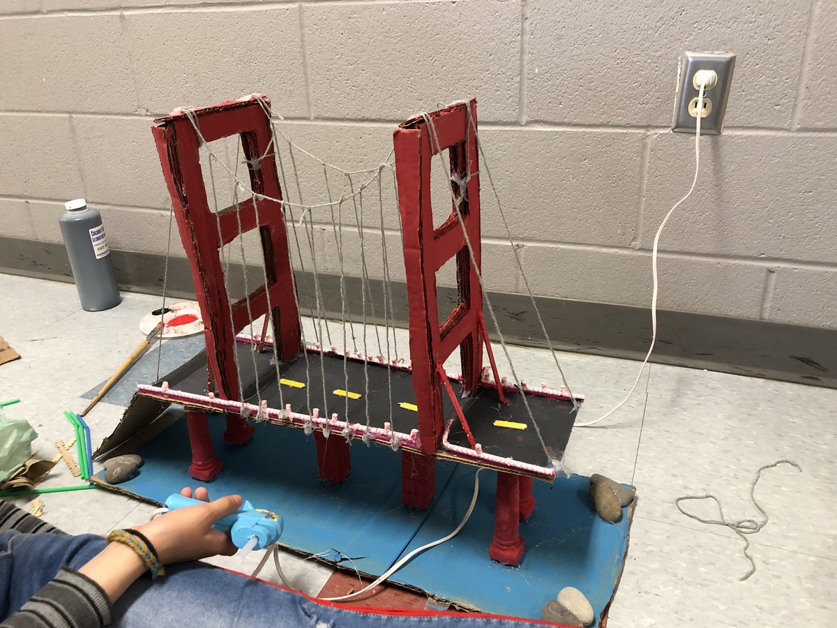 MrsCillis's tweet photo. My grade 5 students bridge structures are coming along nicely. #structuresunit #cooperativelearning #willitstandthetest https://t.co/V4qE7OeLiy