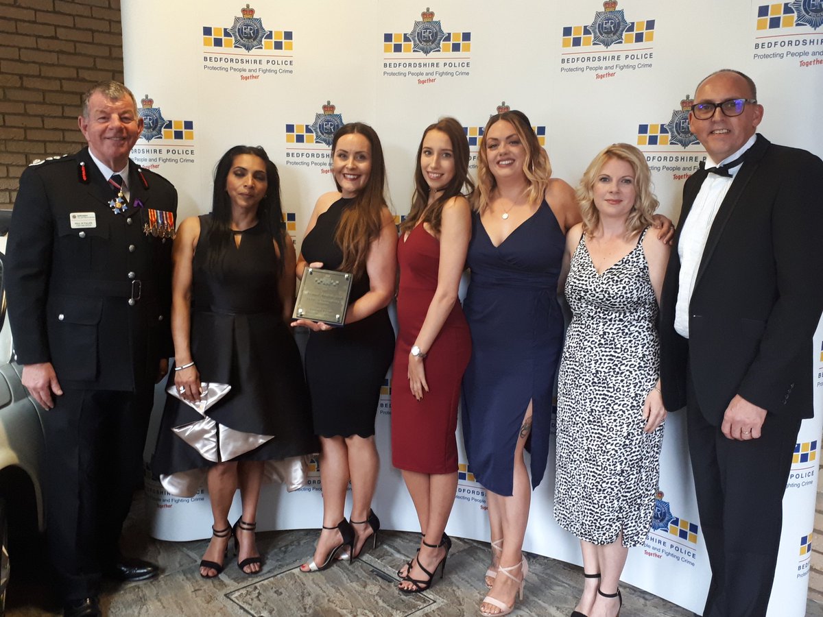 bedspolice's tweet photo. Our Emerald Victim Engagement Officers are the very happy winners of the Victim and Vulnerability Award. The team are champions for victim support and engagement.#AnnualAwards19 https://t.co/NNIB2jan9g