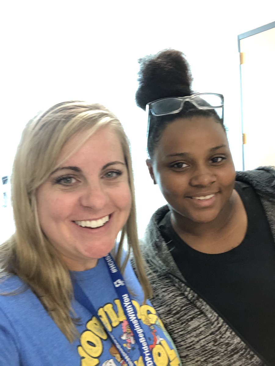 wendy_saenz_'s tweet photo. Some kids just are amazing and hold a special place in your β€οΈ! So grateful to have been able to teach this awesome human! Good luck Azia! Youβre going to do great things! #schoolsoutforsummer #goodbyeLHS #helloJHS https://t.co/zhF9J1VNhS