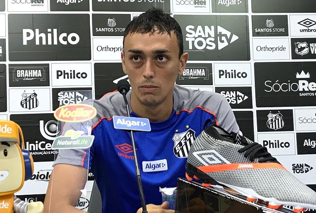 Pituca cita preço “complicado”, mas faz apelo por Pacaembu lotado em decisão do Santos
santistaroxo.com.br/futebol/pituca…