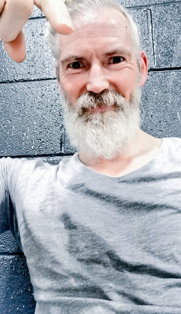 joncampling's tweet photo. Massive thanks to everyone who helped me run 5K today you are amazing you are my motivation you are my fitness.
#gymjon #gymsing #runchat #runwithREGIS #actorslife #onlocation #bemotivated #FitAt52 #silverfox #menwithlonghair https://t.co/wG9pQgUVDS
