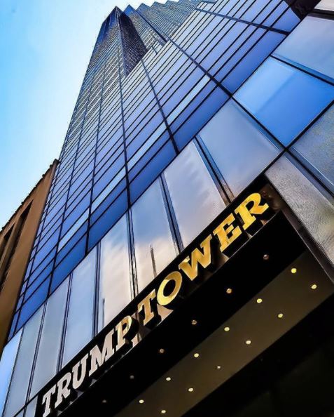 New York helicopter crashed within half a mile of Trump Tower