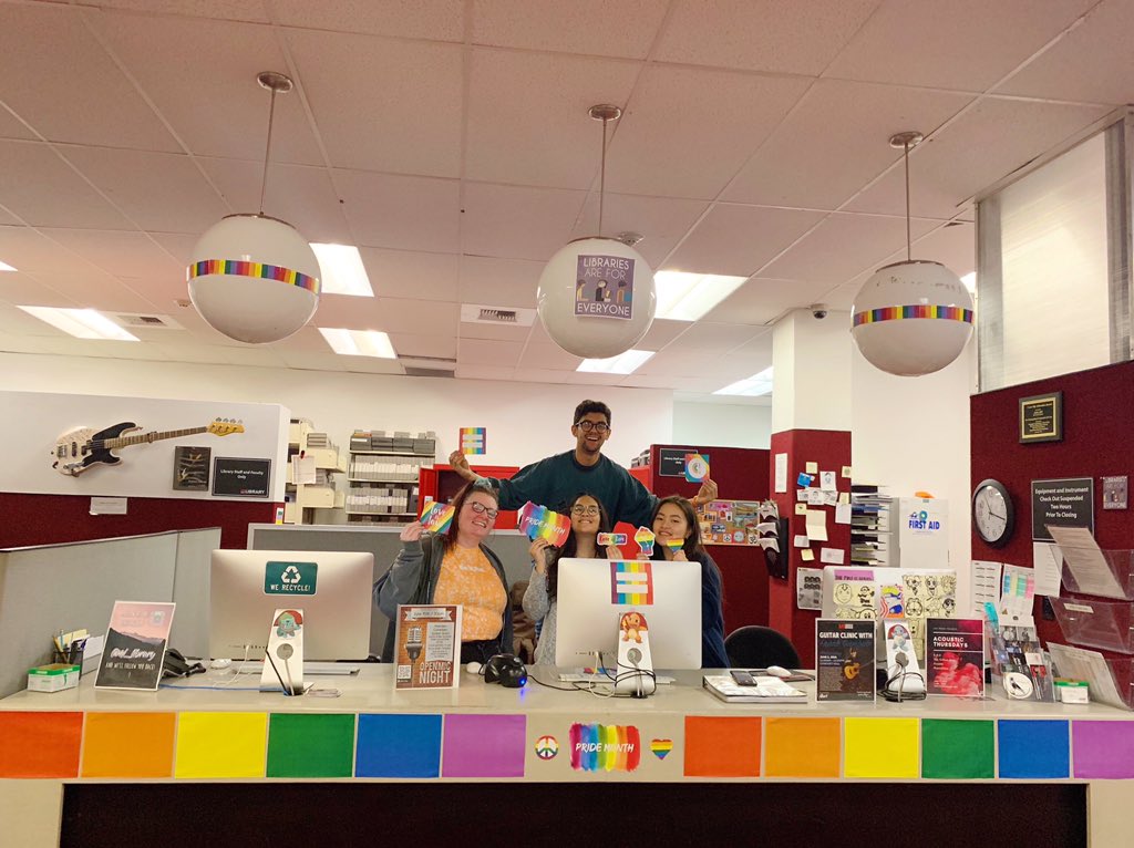 ❤️🧡💛💚💙💜 HAPPY PRIDE MONTH at <a href="/MIHollywood/">Musicians Institute</a>’s Library!

🌈 LIBRARIES ARE FOR EVERYONE 🌈

#loveislove #PrideMonth2019 #HappyPrideMonth