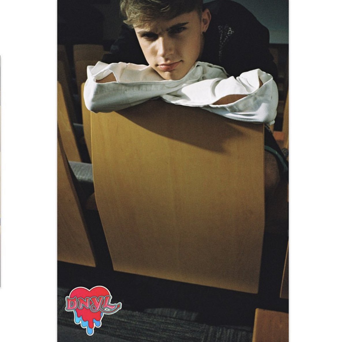 HRVY's tweet photo. don’t need your love .... out tomorrow 10am @NCTsmtown_DREAM 💔 https://t.co/1OdOh5fp49