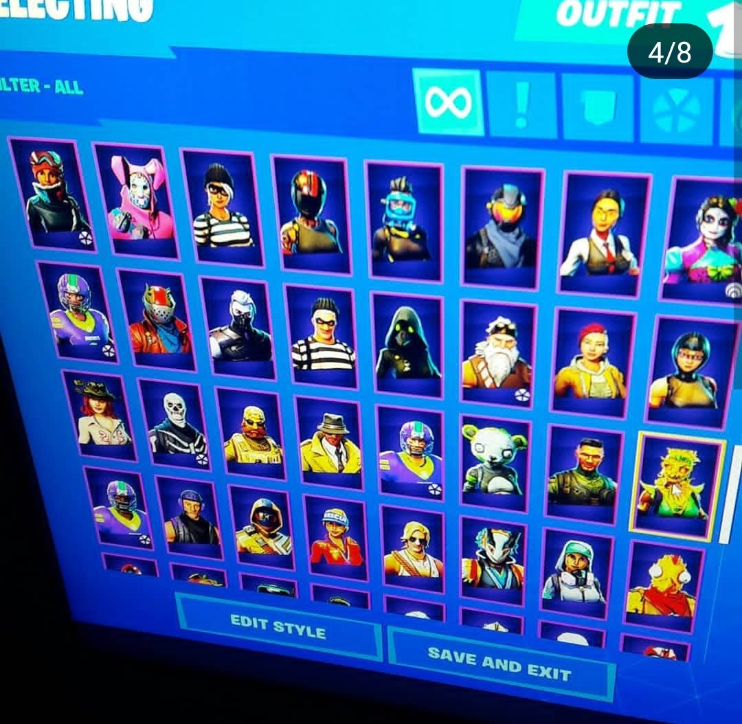 JellygalaxyS's tweet photo. Giveaway with this acc. 
Subs my yt channel COLOSSAL_ Replayz, help me to reach 100 subs for this acc. Giveaway Will be 3 days and i Will say winner on chat. This acc work with Xbox because it s already linked with ps4. Subs me COLOSSAL_ Replayz. Link for yt în chat. https://t.co/vt8Zv4htTa